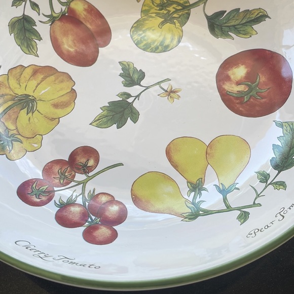 Popular VNTG : Williams Sonoma “Heirloom Tomatoes” Pasta/Salad Bowl - Picture 4 of 7